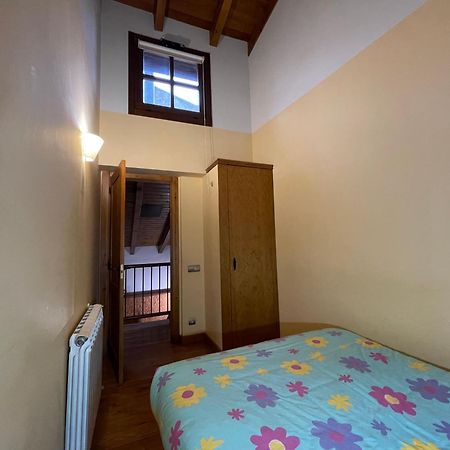 Can Llorenc Prades Bagian luar foto