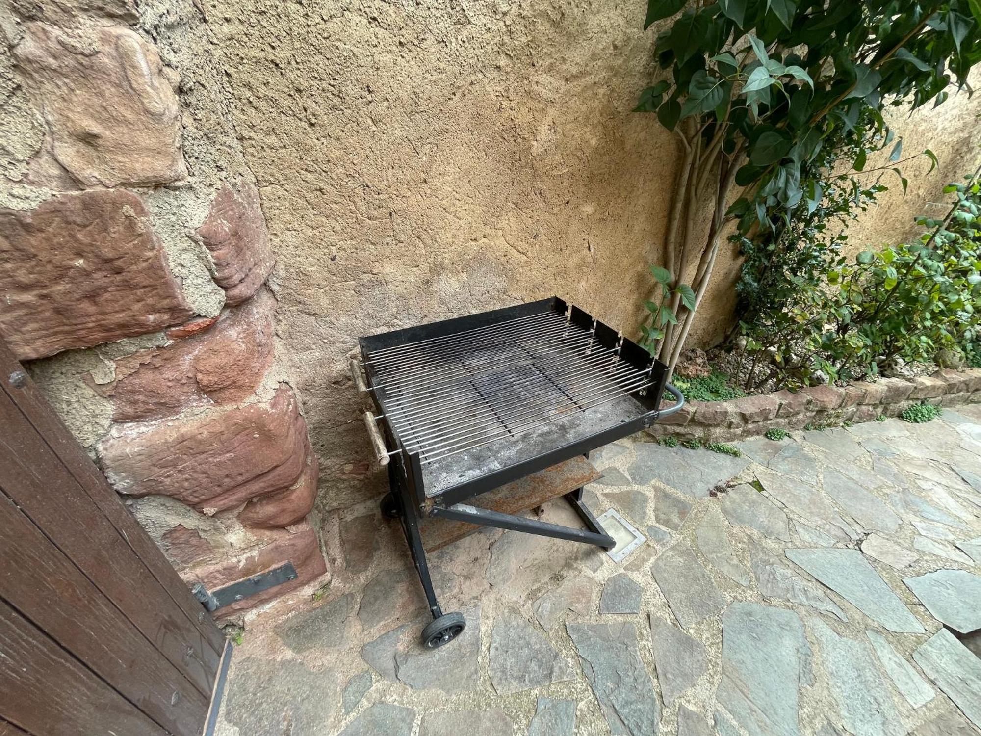 Can Llorenc Prades Bagian luar foto